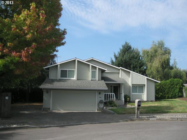 2245 SW Lillyben Ct, Gresham, OR 97080 photo 1