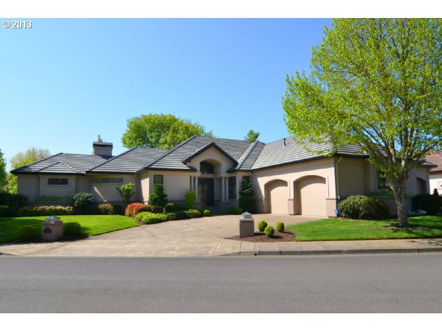 885 Sand Ave, Eugene, OR 97401 photo 1