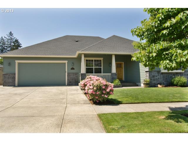4670 Symphony Dr, Eugene, OR 97404 photo 1