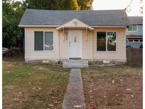 3020 SE 90th Pl, Portland, OR 97266