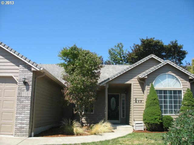 517 E Anchor Ave, Eugene, OR 97404 photo 1