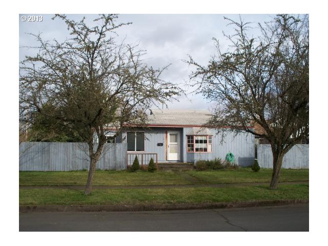 1814 G St, Springfield, OR 97477 photo 1
