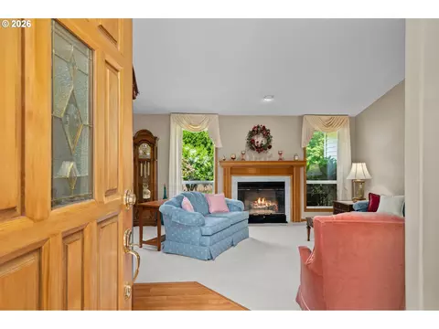 Entry Way - 3081 SW 31st St, Gresham, OR 97080 photo 1 of 1
