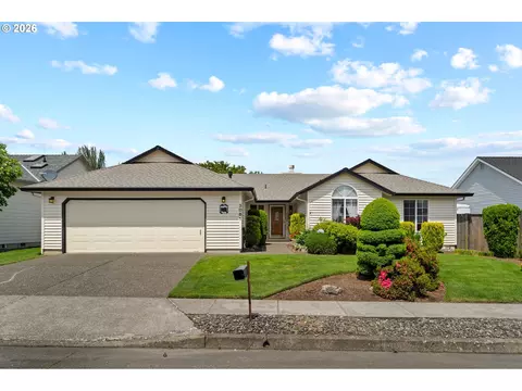 Exterior - 3081 SW 31st St, Gresham, OR 97080 photo 2 of 9