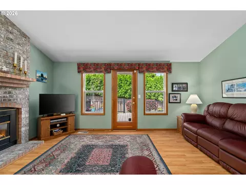 Other - 3081 SW 31st St, Gresham, OR 97080 photo 6 of 6