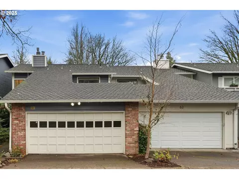 64 Wheatherstone Ct #36, Lake Oswego, OR 97035