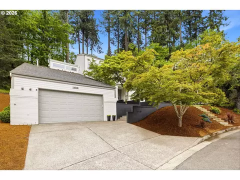 Exterior - 3018 Ashley Loop, Eugene, OR 97405 photo 2 of 14