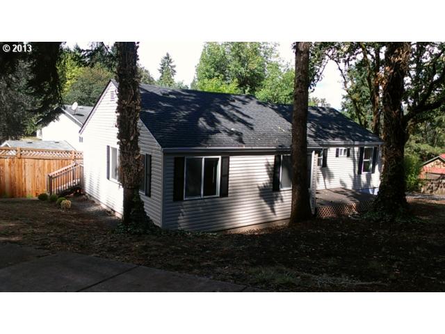 783 S 70th St, Springfield, OR 97478 photo 1