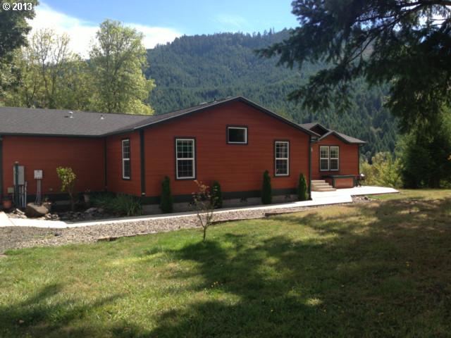 324 Uphill Ln, Glide, OR 97443 photo 1