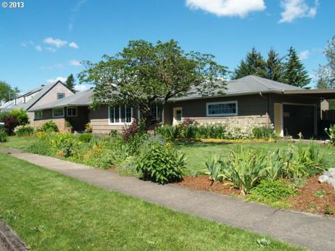 205 22nd St, Springfield, OR 97477 photo 1