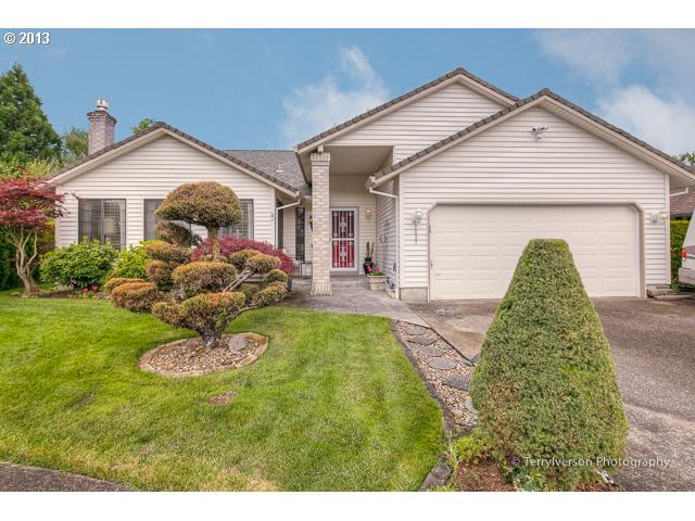 2697 SW Willowbrook Ave, Gresham, OR 97080 photo 1