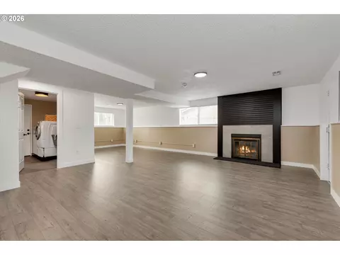 Living - 2112 NW 15th Ct, Gresham, OR 97030 photo 2 of 3