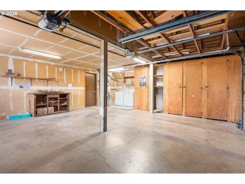 Other - 2760 Malibu Way, Eugene, OR 97405 photo 5 of 6