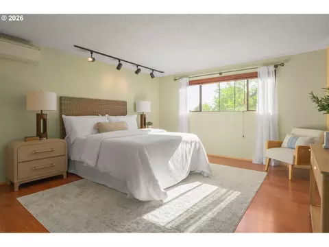 Bedroom - 2760 Malibu Way, Eugene, OR 97405 photo 1 of 4