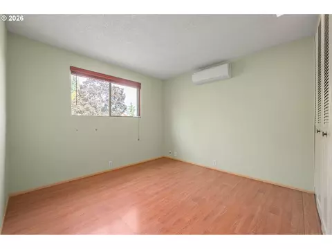 Bedroom - 2760 Malibu Way, Eugene, OR 97405 photo 3 of 4
