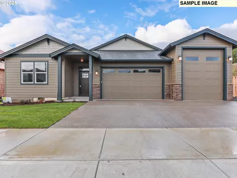 3340 NE Justus Ave #71, Estacada, OR 97023