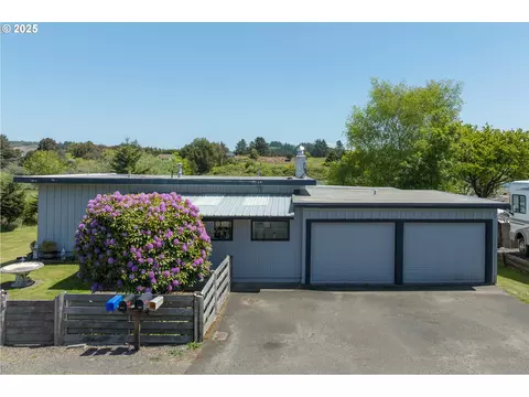 90431 Lewis Rd, Warrenton, OR 97146