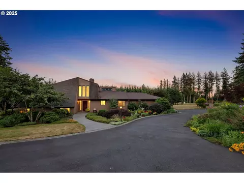 19332 NE 132nd St, Brush Prairie, WA 98606