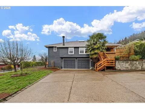 465 S 72nd St, Springfield, OR 97478