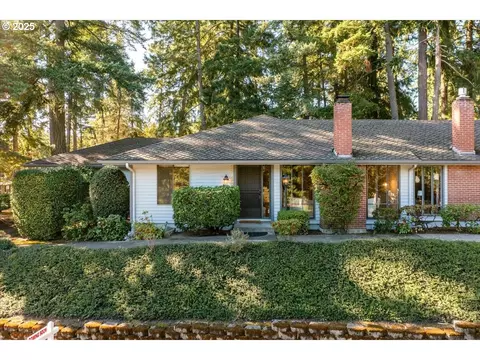 15130 SW Village Ln, Beaverton, OR 97007
