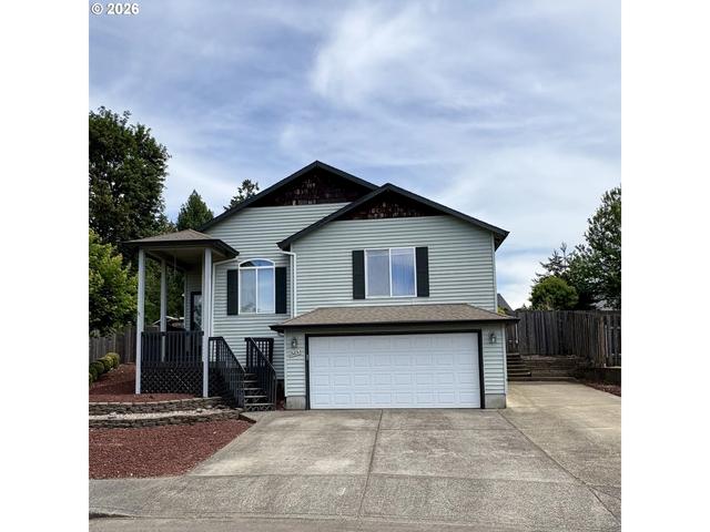 15653 Jade Glen Ave, Sandy, OR 97055