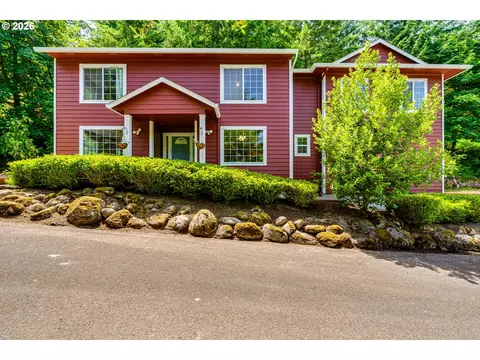 Exterior - 667 Kamapheema Pl, Eugene, OR 97405 photo 3 of 10