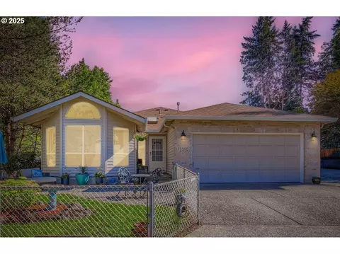 11310 SW 105th Pl, Portland, OR 97223
