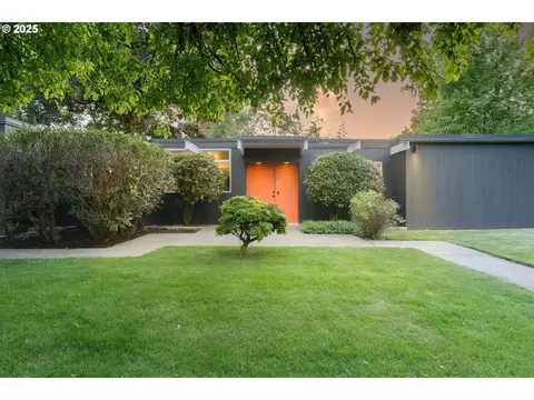 9707 SW 59th Ave, Portland, OR 97219
