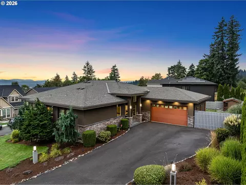 2509 39th St, Washougal, WA 98671