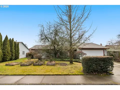 968 NE Lovell St, Hillsboro, OR 97124