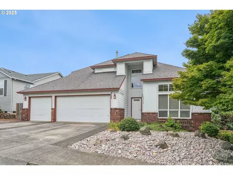 15543 SE Bybee Dr, Portland, OR 97236