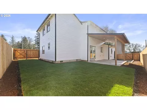 Exterior - 141 NE D St, Willamina, OR 97396 photo 4 of 6