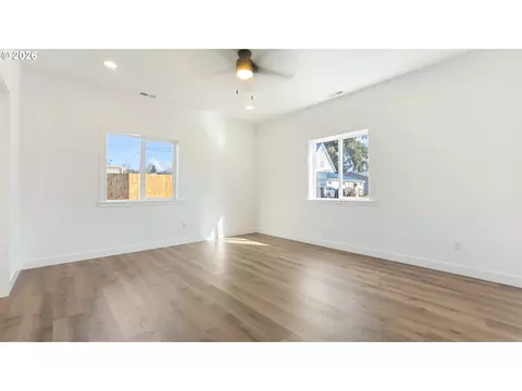 Living - 141 NE D St, Willamina, OR 97396 photo 6 of 7