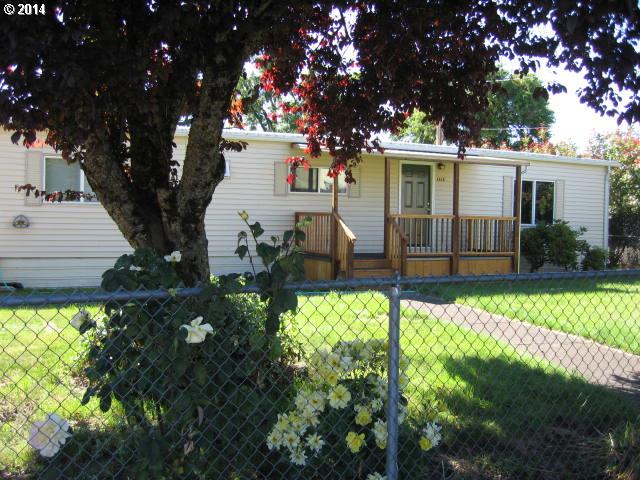 1418 32nd St, Springfield, OR 97478 photo 1