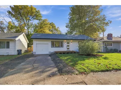 Exterior - 2845 Hilyard St, Eugene, OR 97405 photo 1 of 14