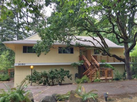 3050 Powell St, Eugene, OR 97405 photo 1