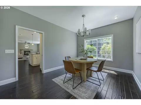3394 Hampton Way, Eugene, OR 97401 photo 13