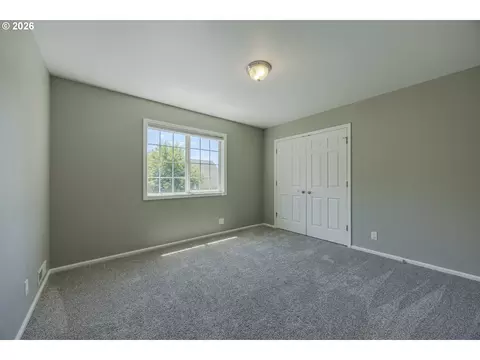 3394 Hampton Way, Eugene, OR 97401 photo 35