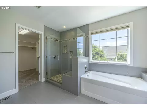 3394 Hampton Way, Eugene, OR 97401 photo 30