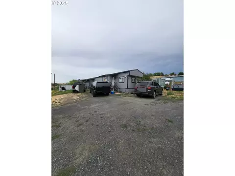 2801 SW Houtama Rd #88, Pendleton, OR 97801