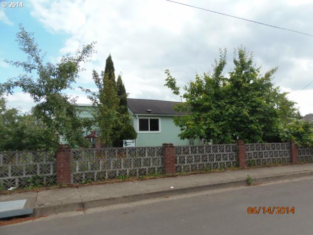 5041 D St, Springfield, OR 97478 photo 1