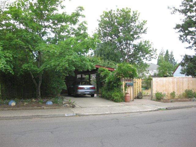 1860 Arthur St, Eugene, OR 97405 photo 1