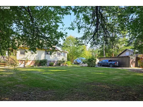 Exterior - 16990 SE Foster Rd, Gresham, OR 97080 photo 5 of 15
