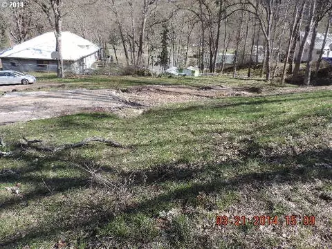 113 Loop Dr, Klickitat, WA 98628 photo 1