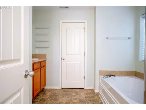 15565 Bachelor Ave, Sandy, OR 97055 photo 28