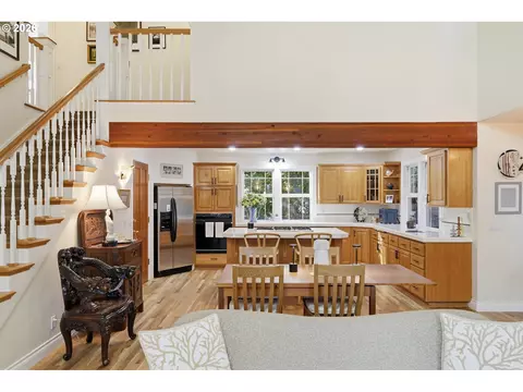 Kitchen - 5260 Overbrook Ln, Eugene, OR 97405 photo 1 of 7