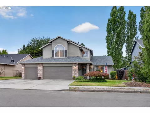 Exterior - 2343 SE Williams Dr, Gresham, OR 97080 photo 2 of 7