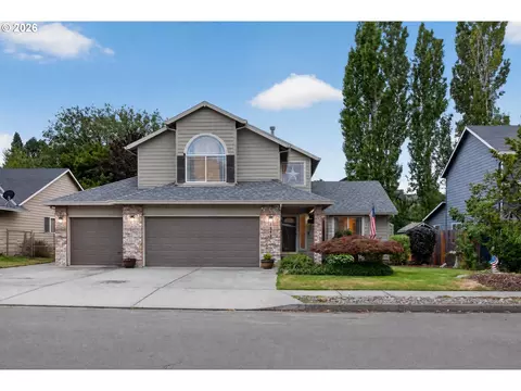 Exterior - 2343 SE Williams Dr, Gresham, OR 97080 photo 3 of 7