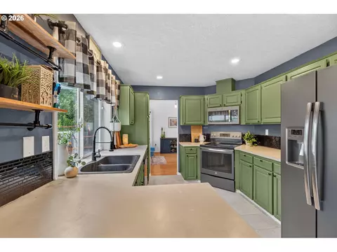 Kitchen - 2343 SE Williams Dr, Gresham, OR 97080 photo 1 of 1