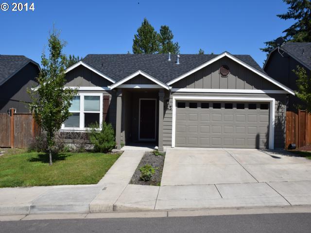 545 S 48th Pl, Springfield, OR 97478 photo 1